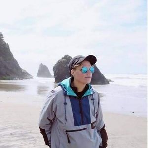 Meet your Posher, Magda